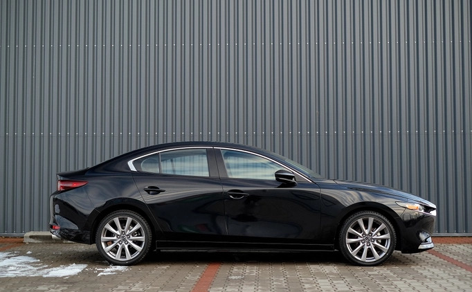Mazda 3 cena 67900 przebieg: 135246, rok produkcji 2019 z Białystok małe 301